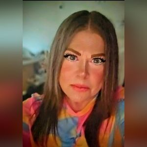 Meet your Posher, Suzy